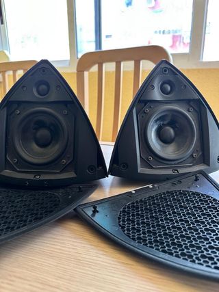 Altavoces negros