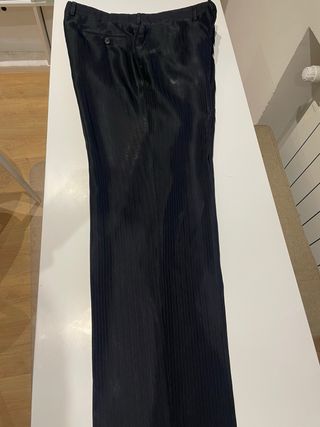 Traje de ceremonia FUENTECAPALA Talla 54