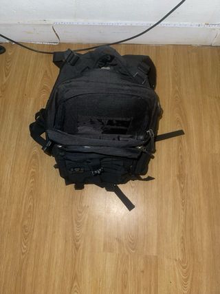 Mochila militar negra
