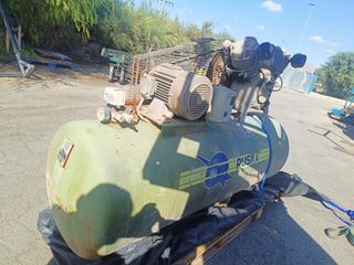 Compresor PUSKA 10cv 500l