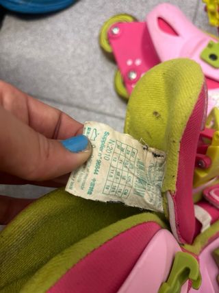 Patines en línea rosas para niña