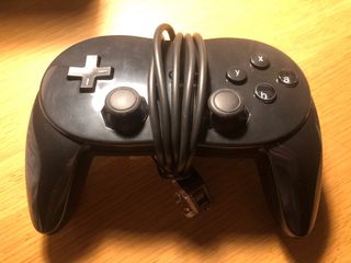 REGALO Classic Controler PRO Wii