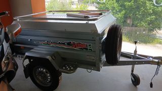 Remolque plataforma caja abierta carga