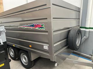 Remolque plataforma caja abierta carga