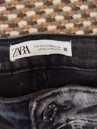 Pantalón Zara Gris Talla 42