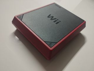 Nintendo Wii Mini + Juegos