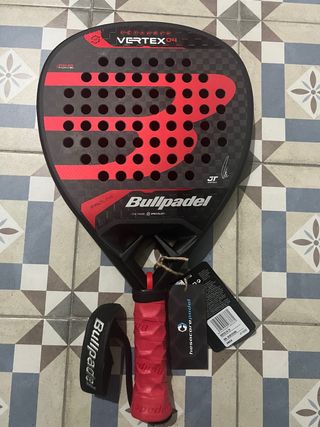 Pala Padel Bullpadel Vertex 04 nueva