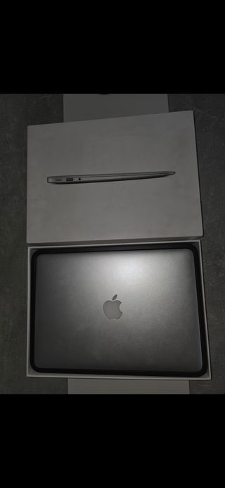 MacBook Air 13 2017 8GB RAM 128GB SSD+RATÓN MAGIC