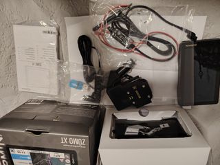 GPS / Navegador Garmin Zumo XT + Adaptador BMW. 