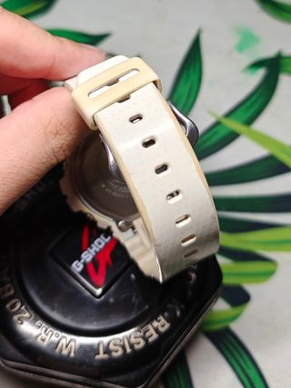 Reloj Casio G-Shock Usado + regalo 