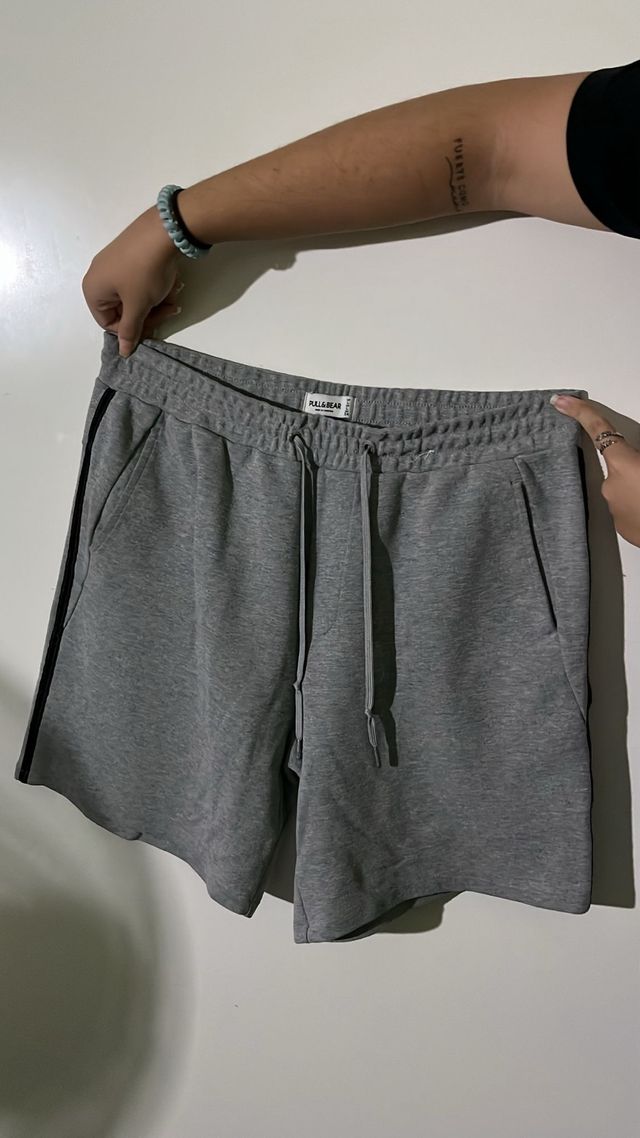 Pantalón chándal Pull&Bear gris