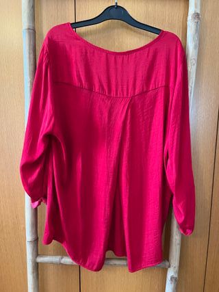 Blusa Sfera Basic Roja 