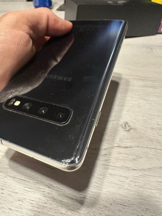 Samsung S10