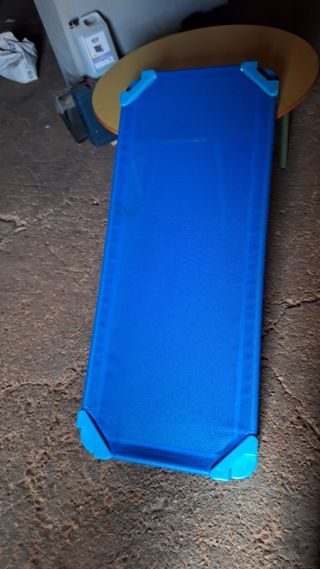 Camitas apilables infantiles  3 camitas 45€