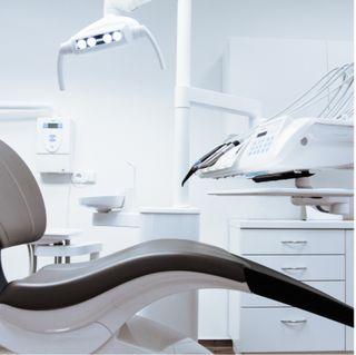Policlinica Dental & Médica en Traspaso 