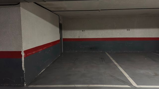 Alquiler Plaza de Garaje C/Oeste