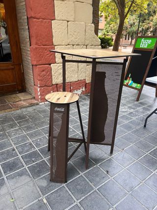 Mesa y Taburete Alto Coca-Cola