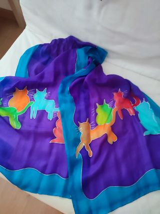 Pañuelo seda pintado a mano gatos