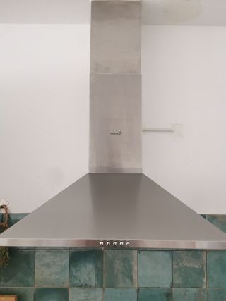 Campana extractora Cata