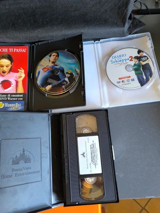 Set 3 film DVD e videocassetta