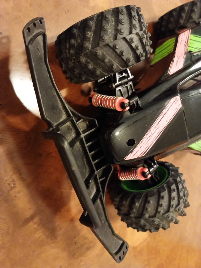 Coche RC Nikko Lazer 5. NO VA DIRECCIÓN(GIRO).