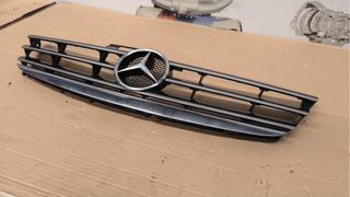 Rejilla Delantera superior Mercedes Clase A W169