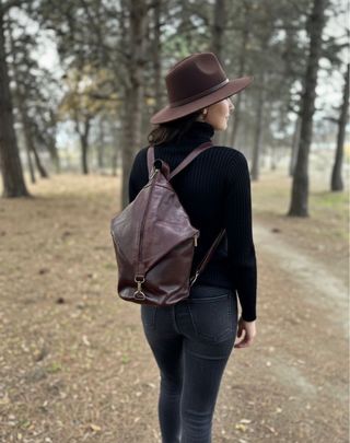 Mochila de Cuero Antirrobo Marrón Oscuro
