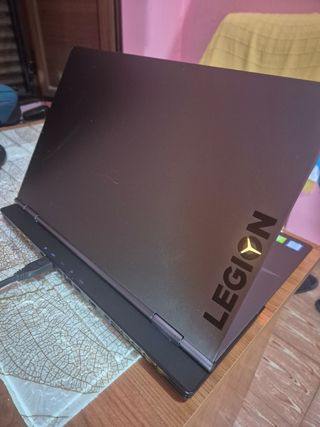 Lenovo Legion Y740-15ICHG Gaming Laptop