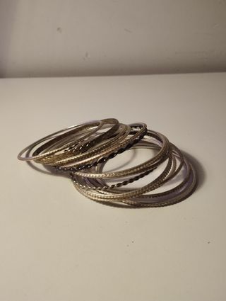 Pack 16 Pulseras Metal Doradas y Plateadas