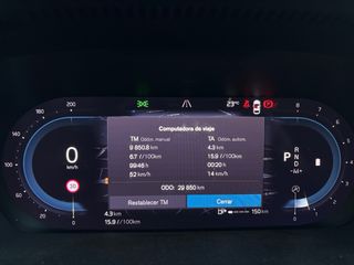Volvo XC40 B3 año 2023 - como nuevo