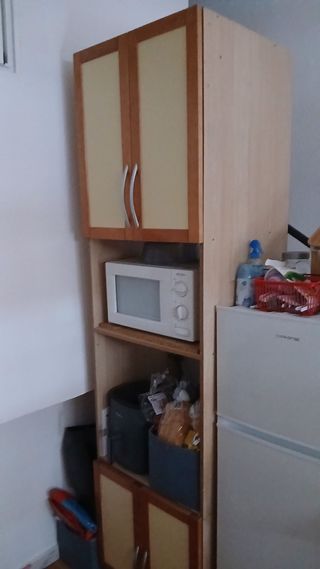 Cocina,: vitro, fregadero , grifo y campana