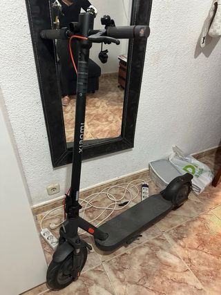 se vende dos Patinete Eléctrico con Luz LED   