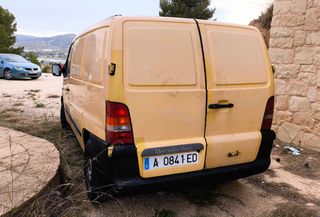 Mercedes-Benz Vito 108CDI 2.2L Turbo Diesel Furgon