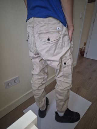 Pantalón Cargo Jack & Jones Beige