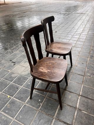 23 Sillas de Madera Maciza