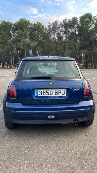 MINI One 2001