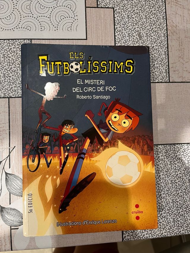 Els Futbolíssims 8: El misteri del circ de foc