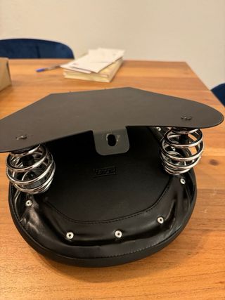Asiento muelles Harley Davidson negro