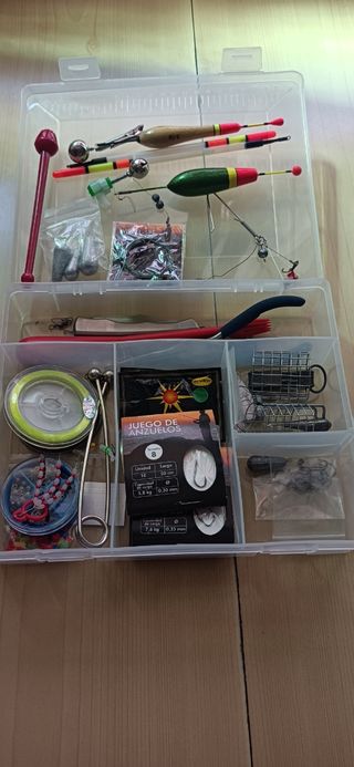 Lote Accesorios Pesca: Flotadores, Plomos, Anzuelo
