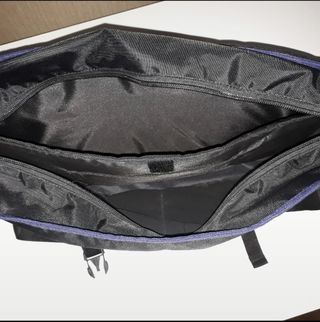 Borsa porta PC, messenger Delegate Eastpak