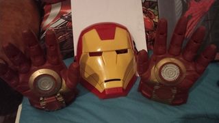 Disfraz Thanos: Máscara y Guantelete