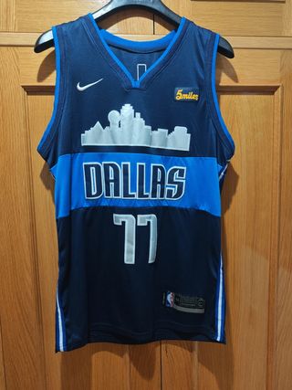 Camiseta NBA Luka Doncic, Dallas Mavericks #77