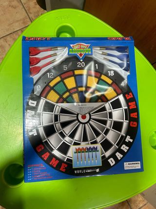 Juego de Dardos Amusive con 6 Dardos