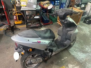 Scooter Daelim S-Five 50cm3