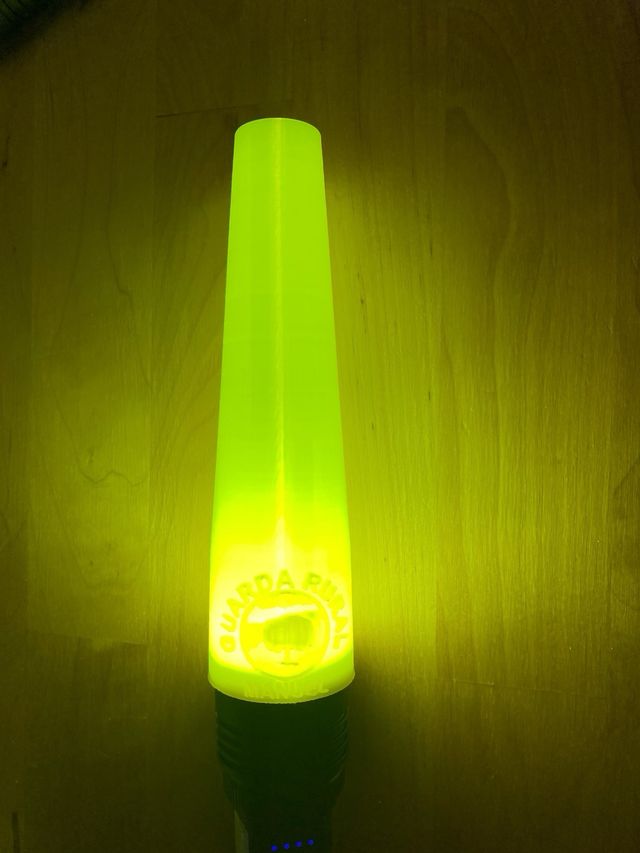 Linterna led con cono personalizado