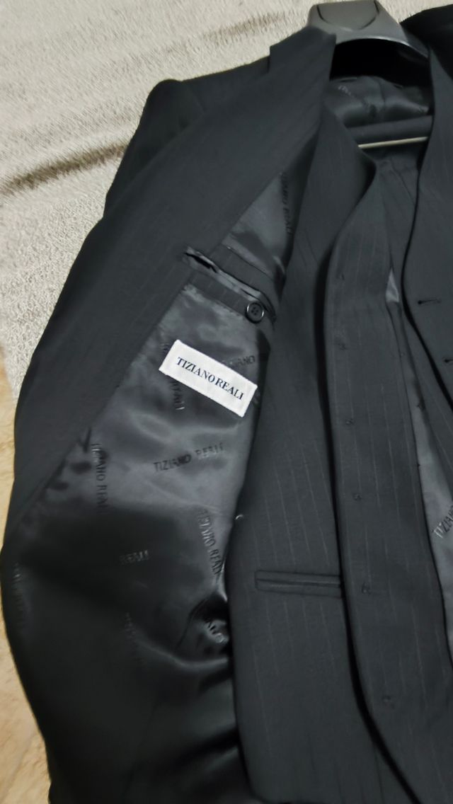 Abito uomo TIZIANO REALI nero gessato