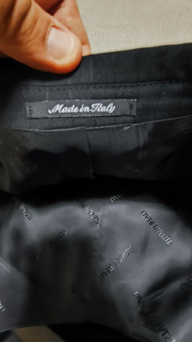 Abito uomo TIZIANO REALI nero gessato