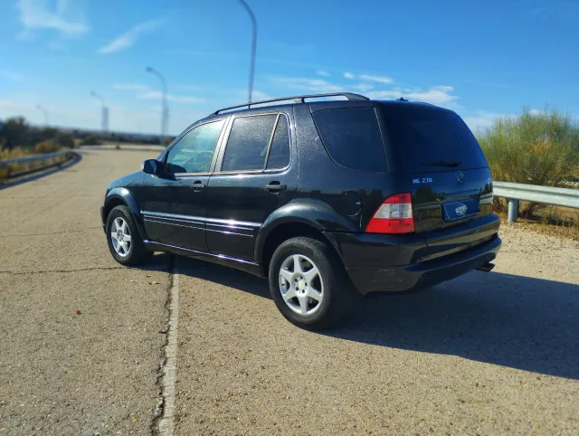 Mercedes-Benz Clase ML 270 CDI 163 CV