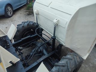 Dumper Tecnocar con motor Lombardini