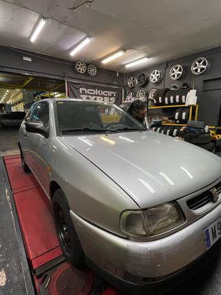 SEAT Ibiza 1998